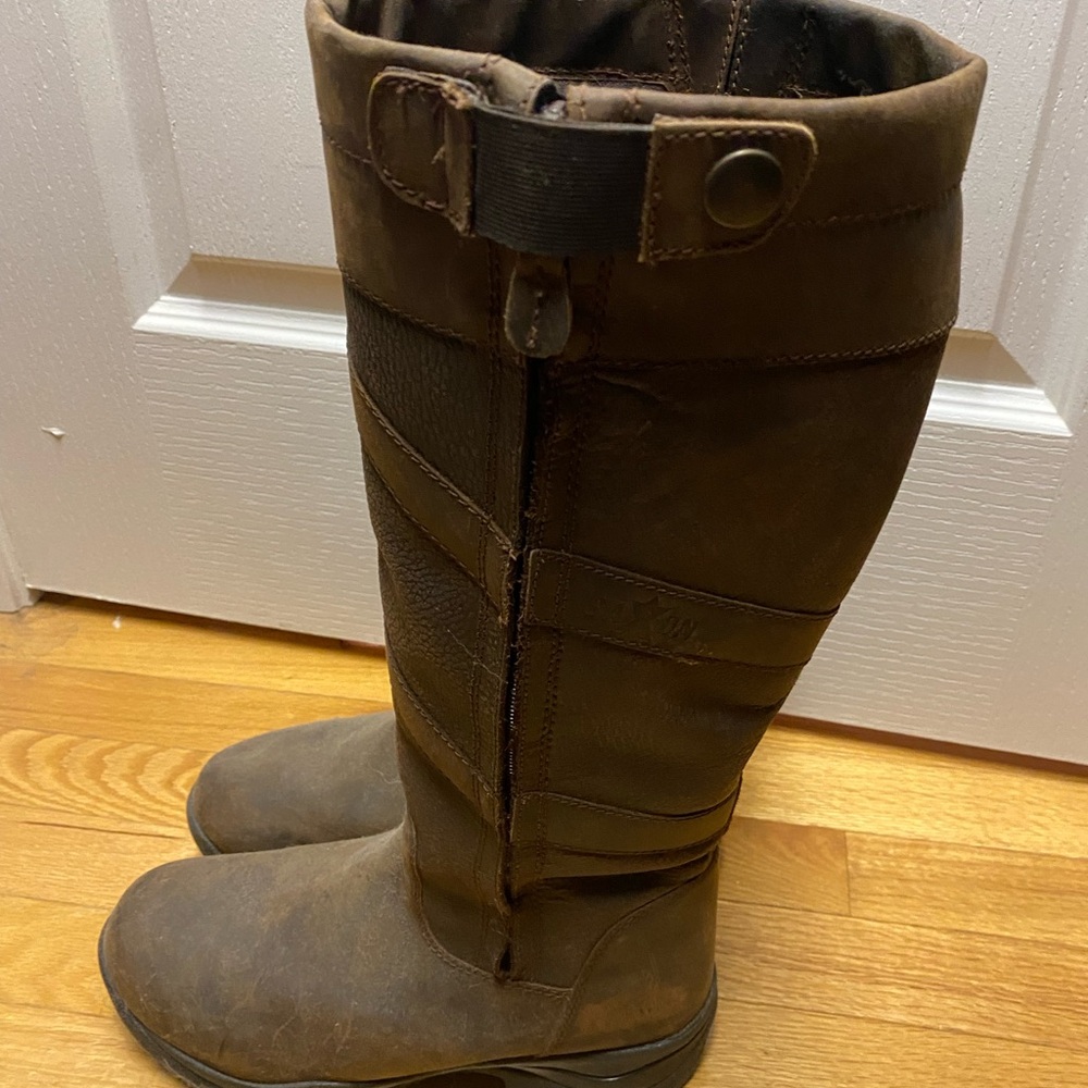 Saxon riding boots, brown, size 9.5